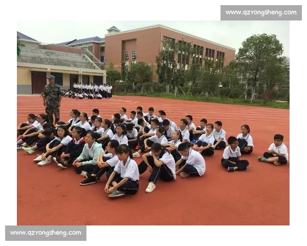 在伤痛中前行的勇者精神与带伤作战的胜利之路坚守信念逆境突破极限